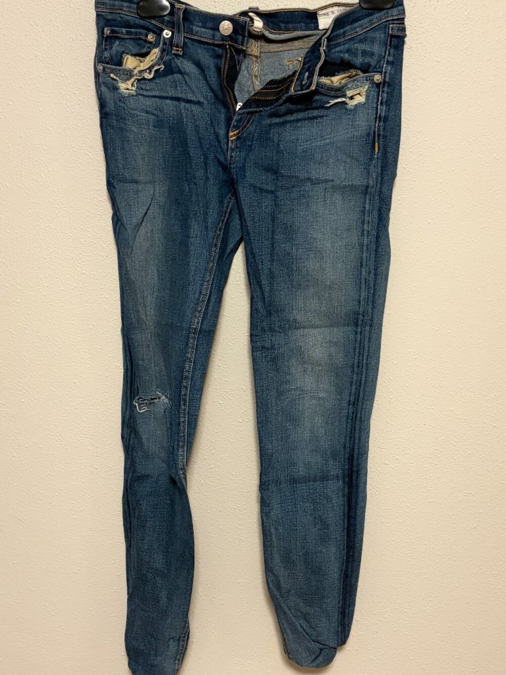 rag & bone /JEAN Distressed Skinny Jeans Medium Wash Blue Size 29